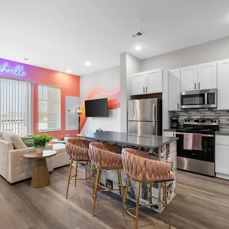 Alto 101 Apartment